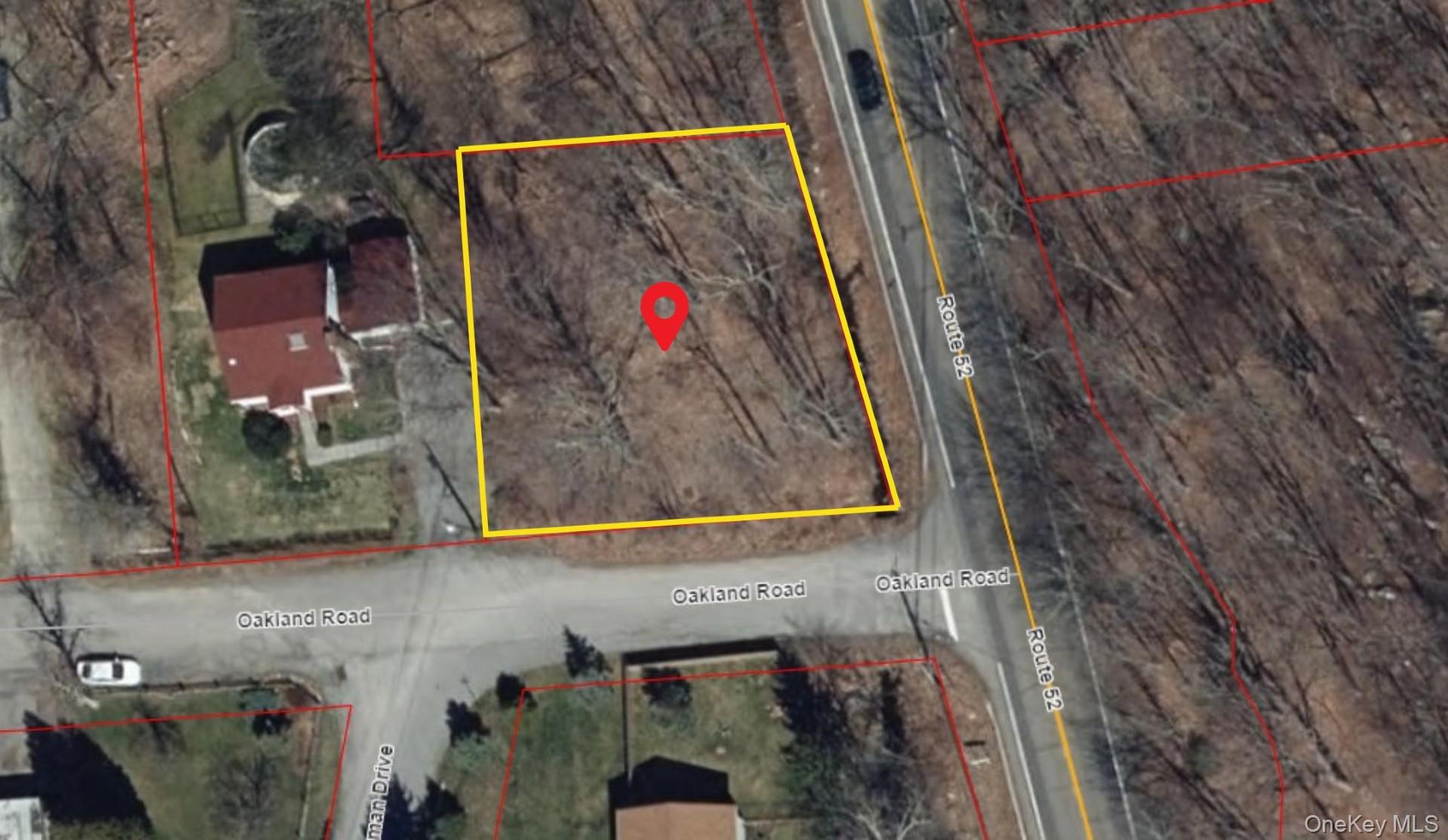Corner, level lot between Oakland & Rt. 52.