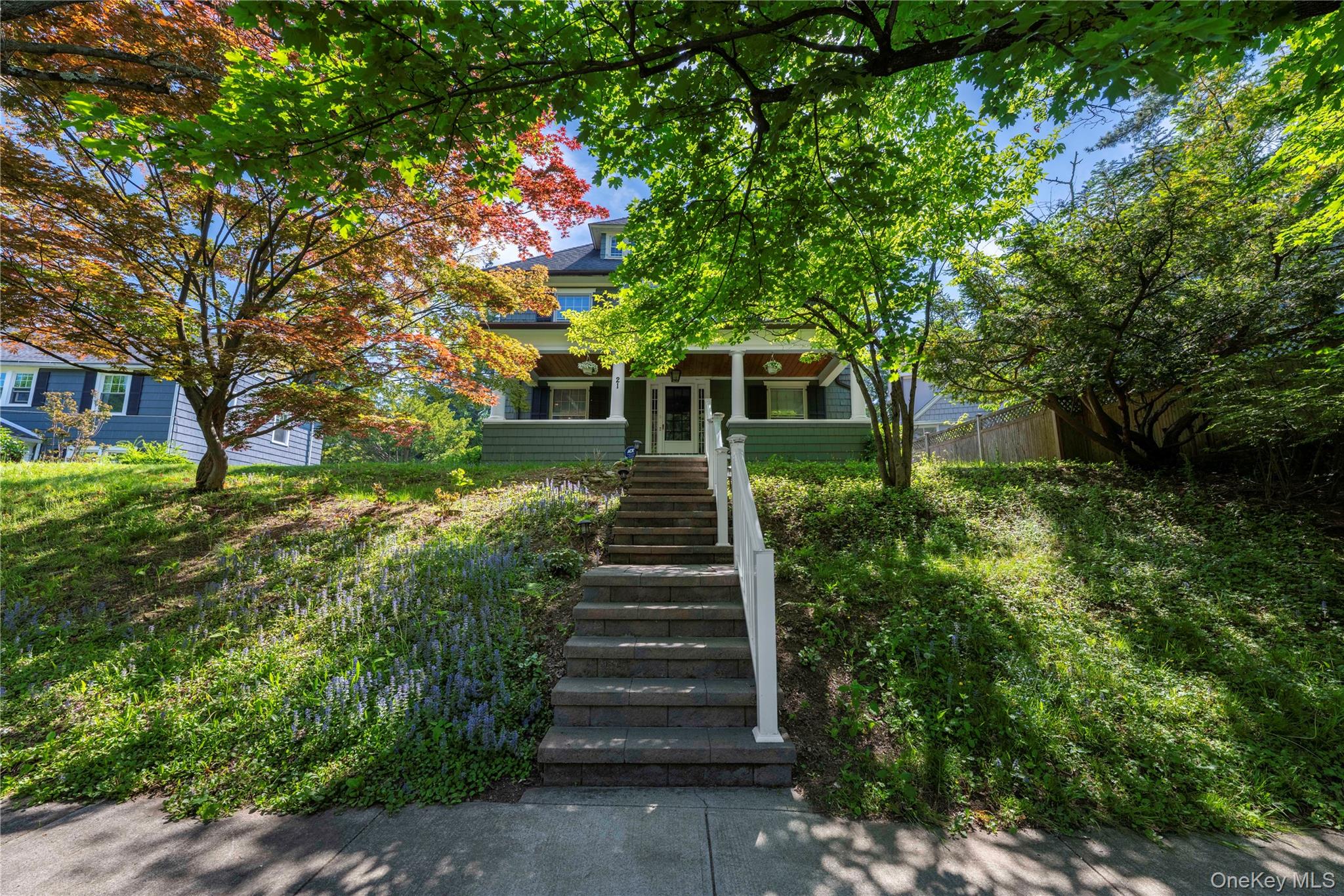 21 Barnard Ave