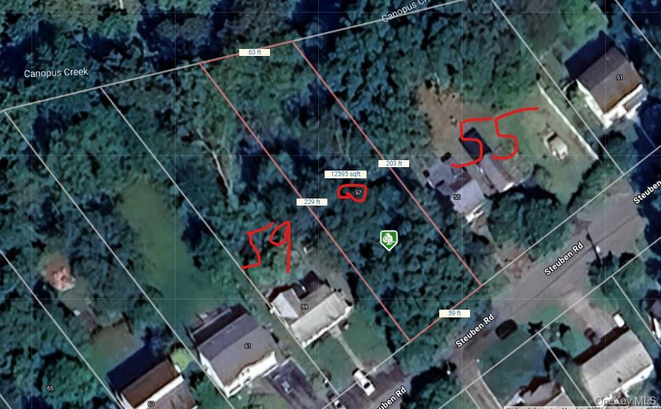Map of property location featuring property parcel outlined